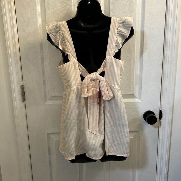 NWT Ingrid & Isabel Maternity Flutter Tank Top Tie Back White Peach Size Small - Picture 2 of 16